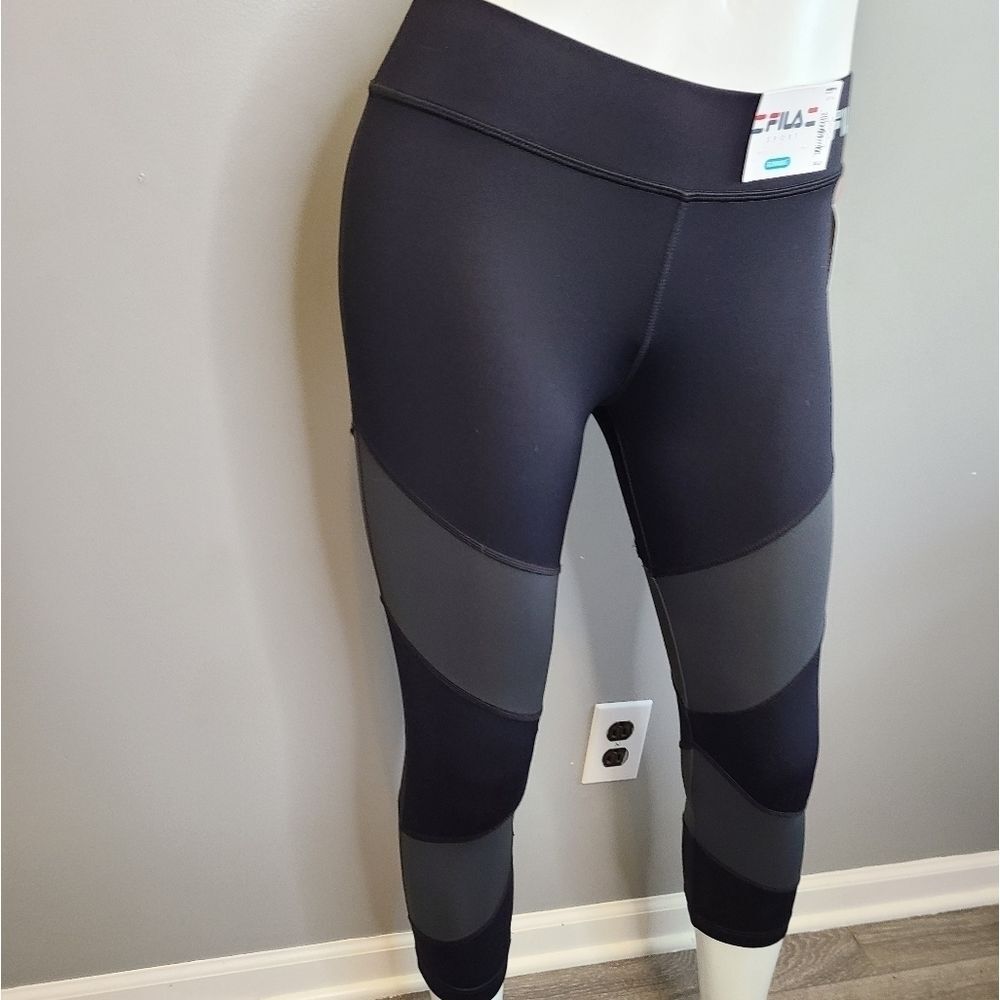 FILA Athletic Leggings Womens Size XS NEW TAGS Black Gray Colorblock - Picture 9 of 13